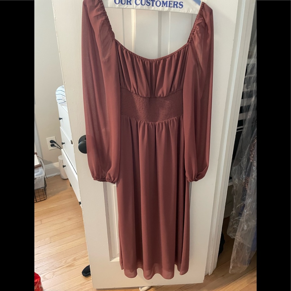 WILFRED - Aritzia long sleeve midi dress